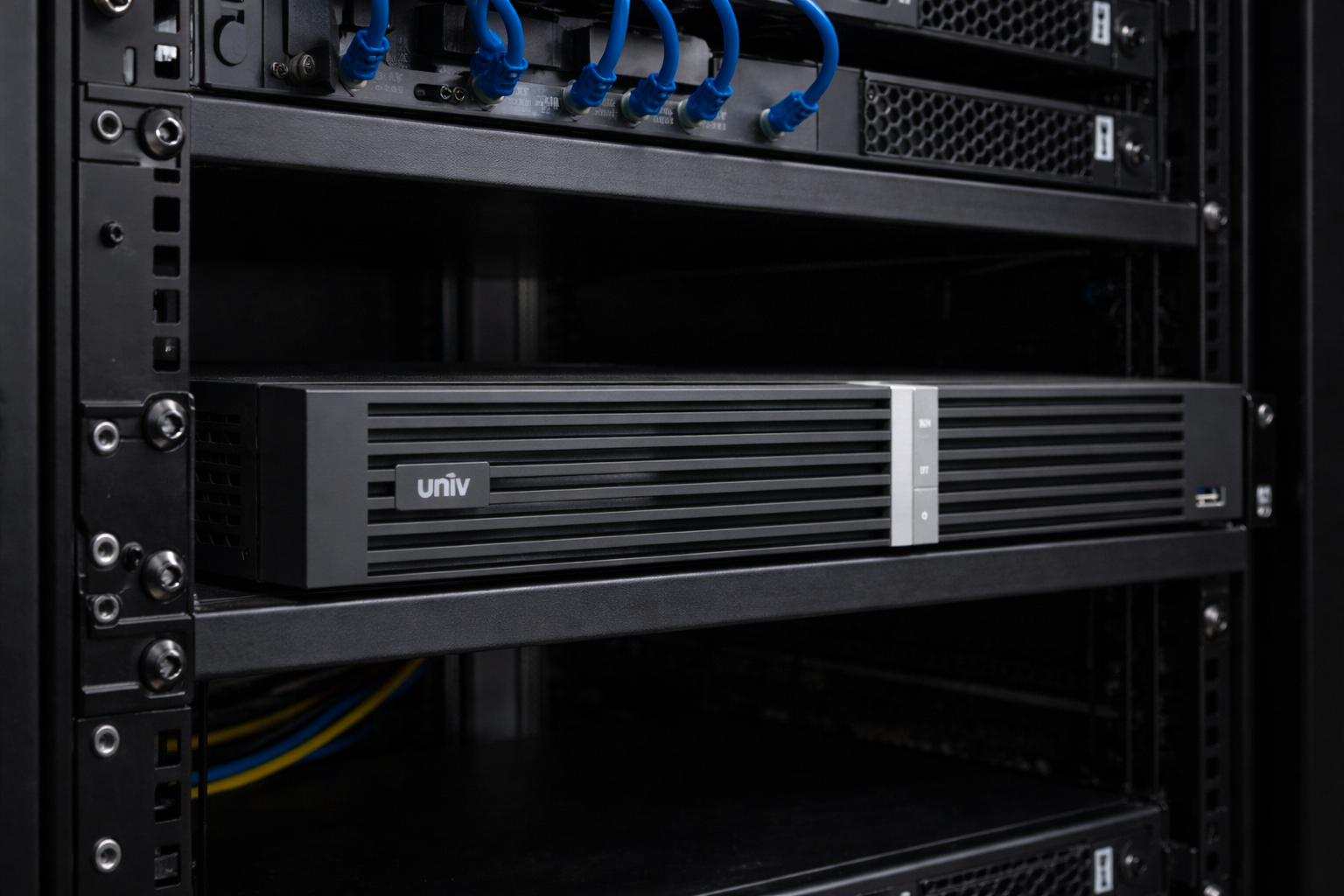 NVR302-16E2-IQ 16 Channels