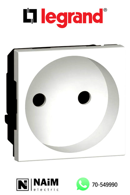 572020  Socket - French - 2P shuttered - 10/16 A - 2 modules - White
