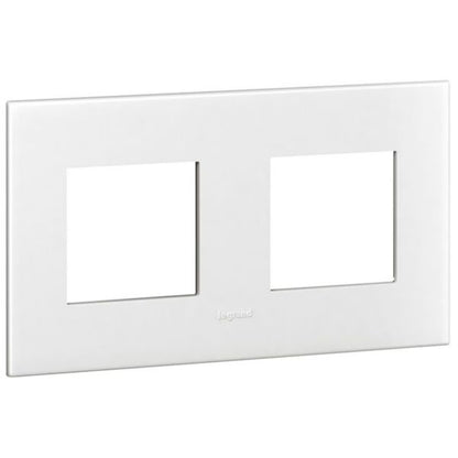 575021 Plate - French/German std - square - 2 x 2 modules - White