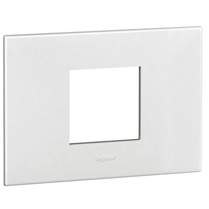 575230 Plate - Italian / US standard - square - 2 modules - White